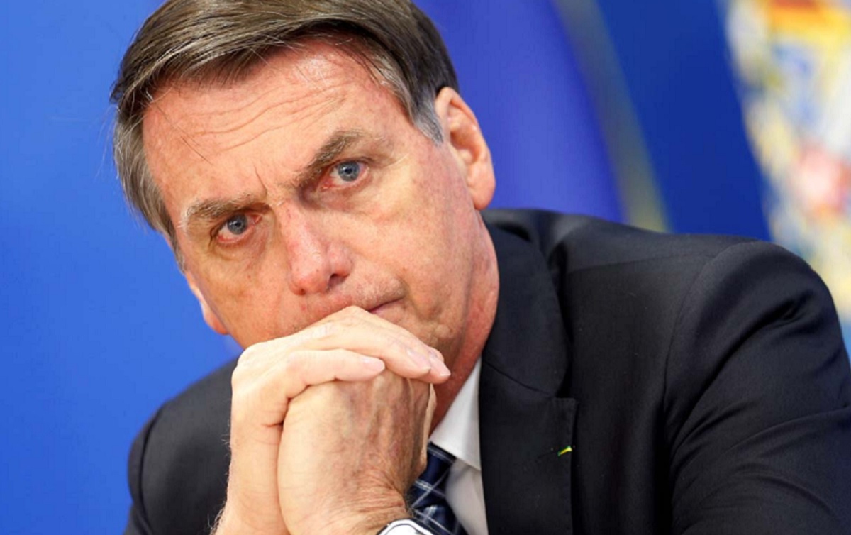 URGENTE: Bolsonaro nega intenção de agredir poderes