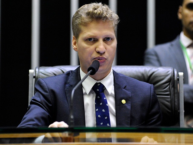 Marcel van Hattem sobre manifestação do MBL: “Para quem defende 3ª via, o dia 12 já está mais para ‘Volta, Lula’”