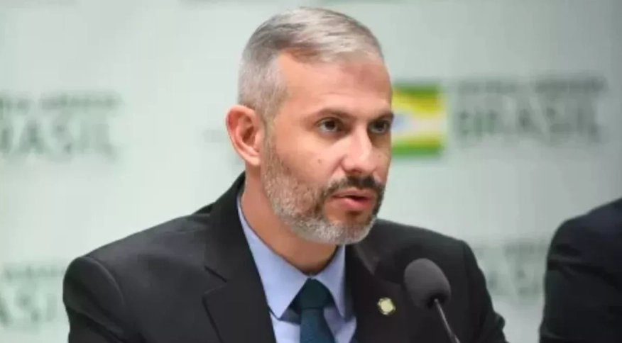 Victor Godoy Veiga é nomeado para assumir Ministério da Educação interinamente