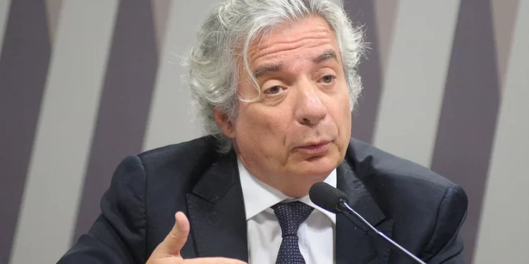 Adriano Pires desiste de ser presidente da Petrobras