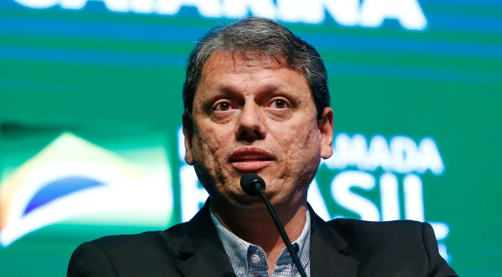 'SP fez um pacto com o crime organizado para não combatê-lo', diz Tarcísio