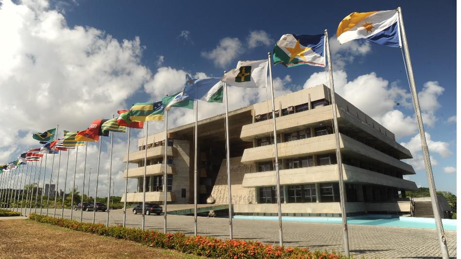 Alba convoca sessão extraordinária para votar quatro projetos do Executivo; veja quais