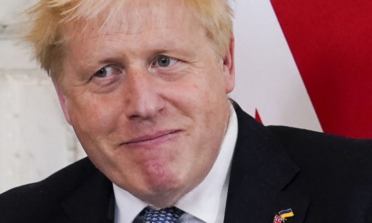 Boris Johnson deve renunciar liderança do Partido Conservador do Reino Unido