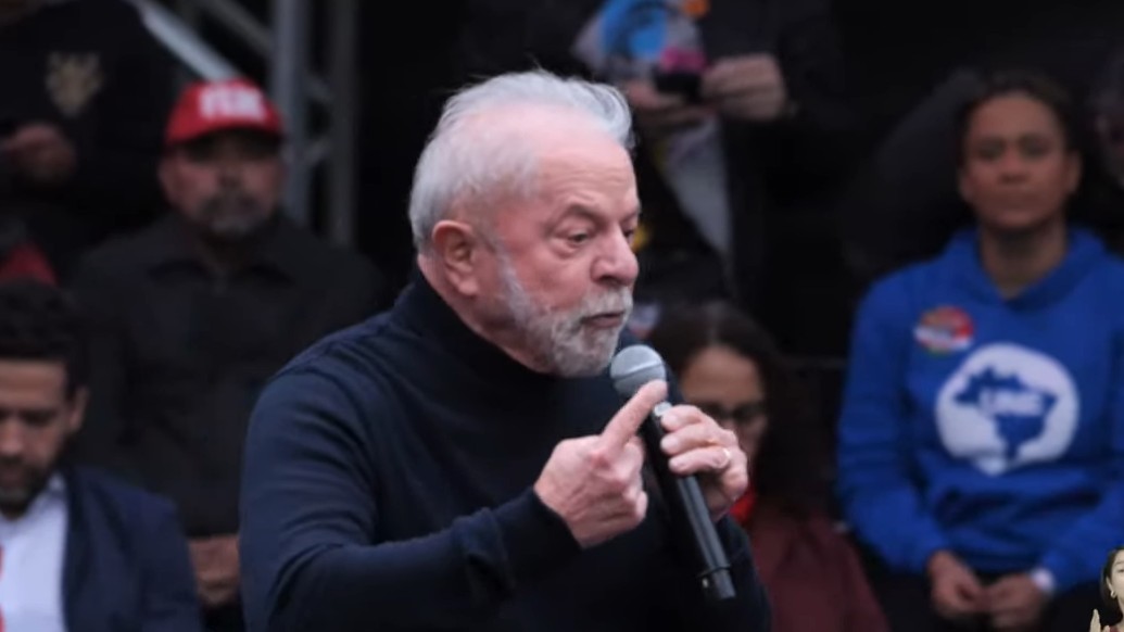 Lula se desespera com apoio de Zema a Bolsonaro: “Zema não tem essa força toda, ele pensa que o povo é gado”