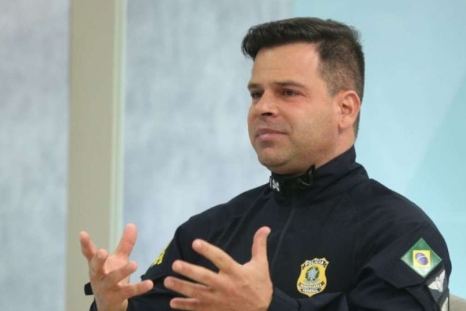 Polícia Federal vai investigar conduta do diretor-geral da PRF