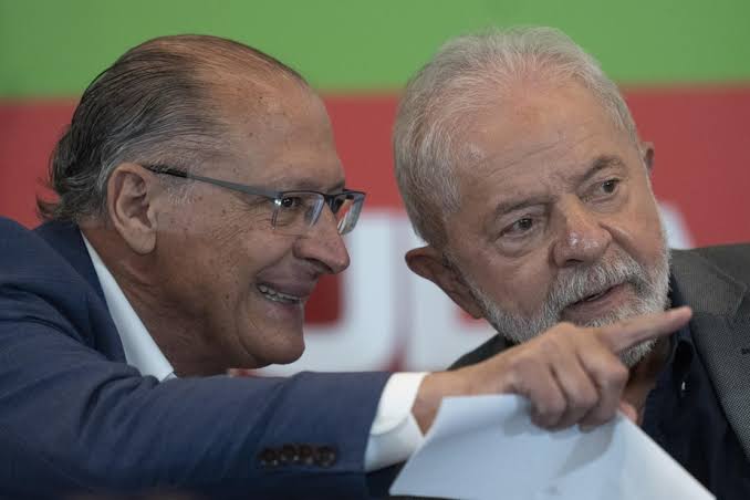 Lula e Alckmin serão diplomados hoje presidente e vice-presidente