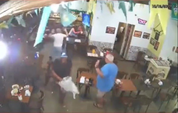 Homens armados invadem restaurante e clientes são saqueados em Salvador