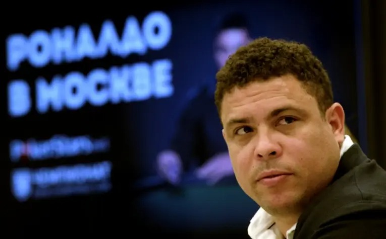 Contas de Ronaldo Fenômeno são bloqueadas pela Justiça