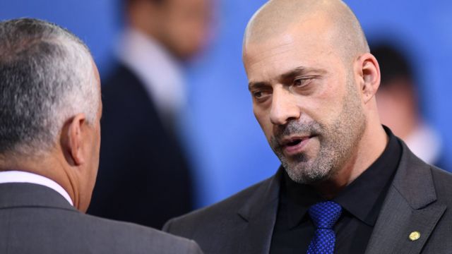 STF conclui julgamento que derruba indulto de Bolsonaro a Silveira