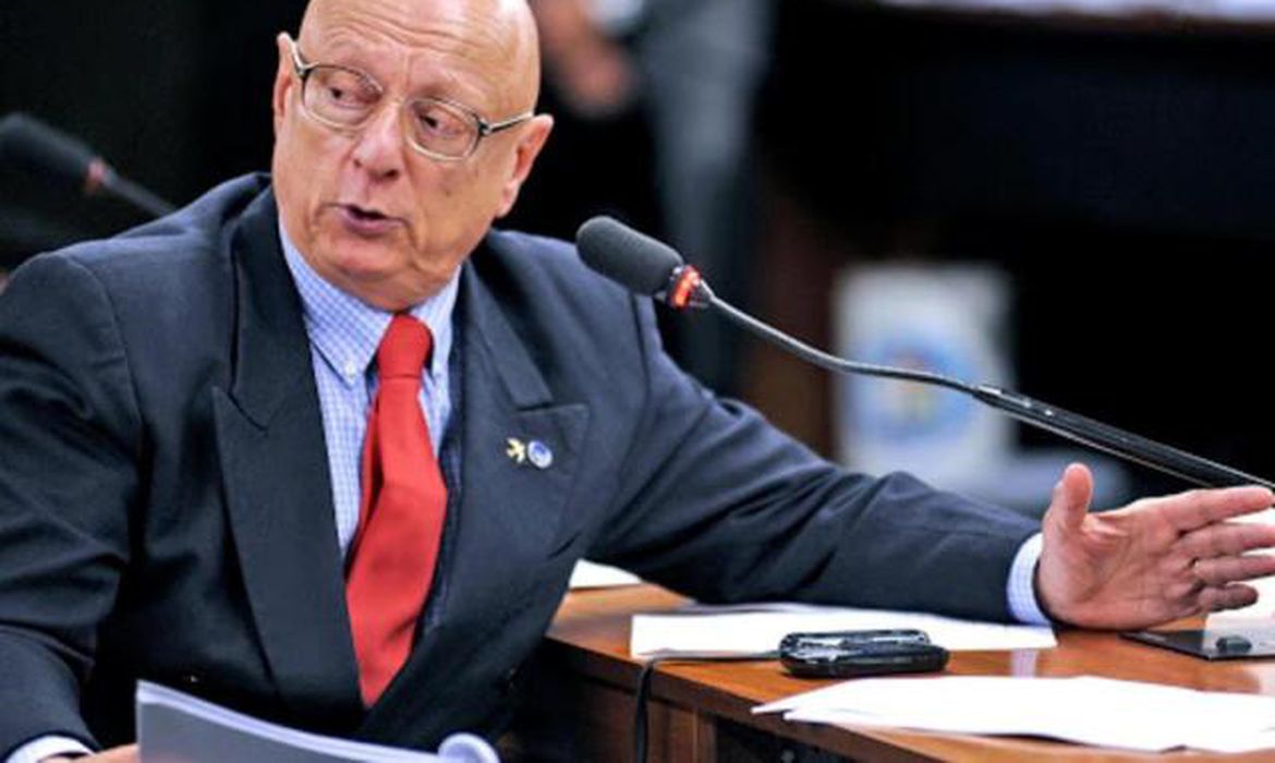 Senador afirma que TSE e STF sabiam do risco de invasão no 8 de janeiro