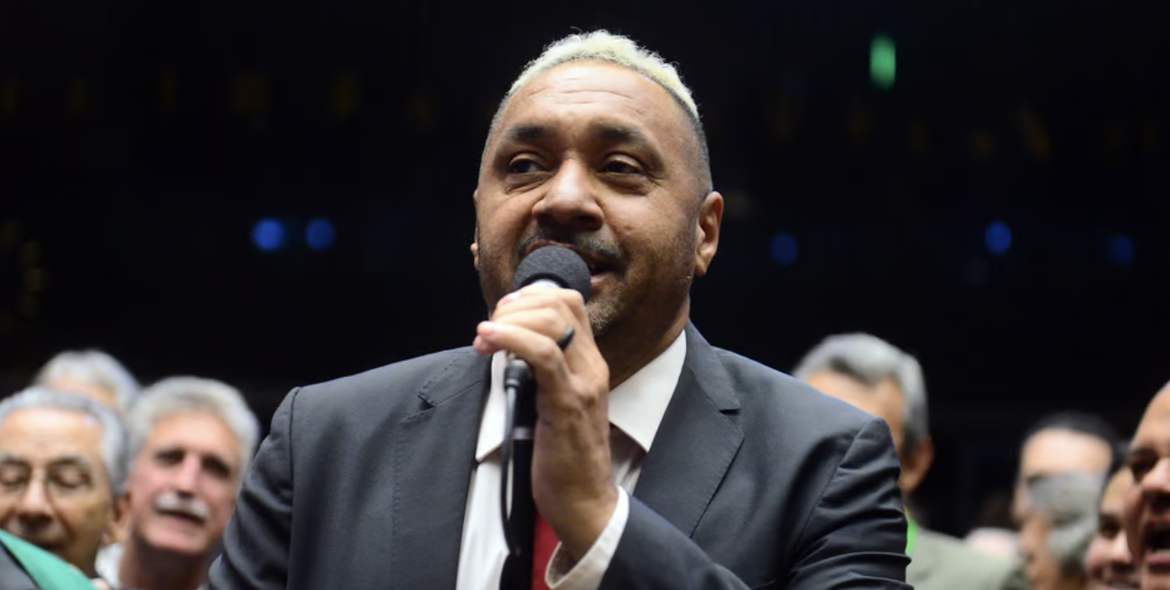Confira os deputados do PL que traíram Bolsonaro e apoiaram a reforma tributária no 1º turno