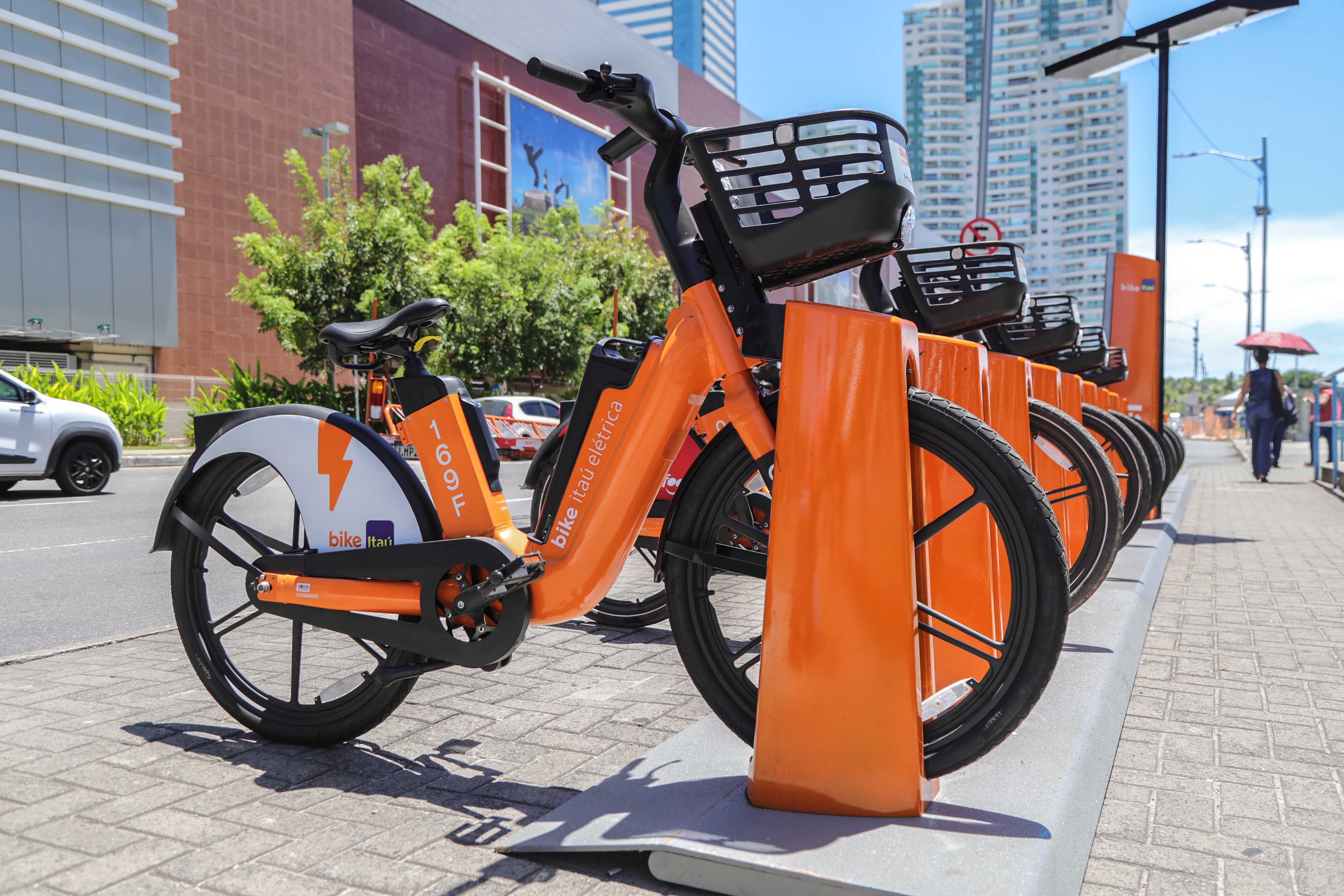 Bike Salvador ganha mais nove estações e serviço é ampliado após parceria com a Uber