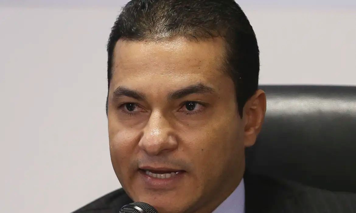 Presidente do Republicanos defende aprovar regulamentação das redes sociais ainda este ano