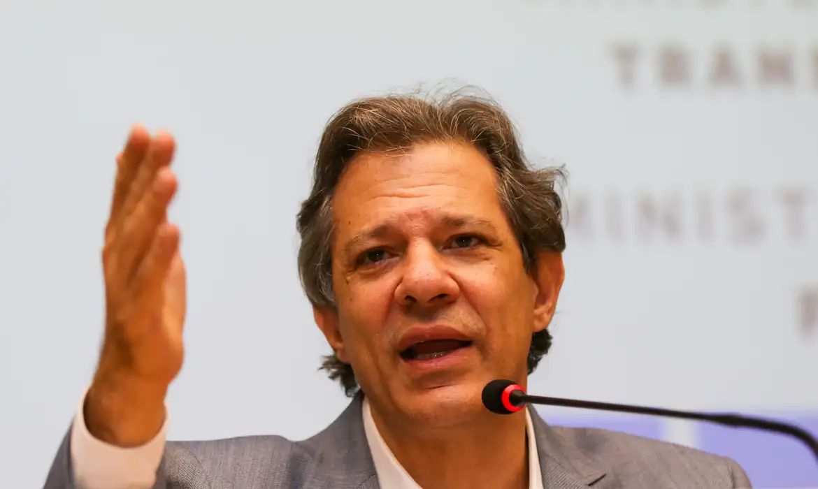 Contrabando de importados diminui com Remessa Conforme, diz Haddad