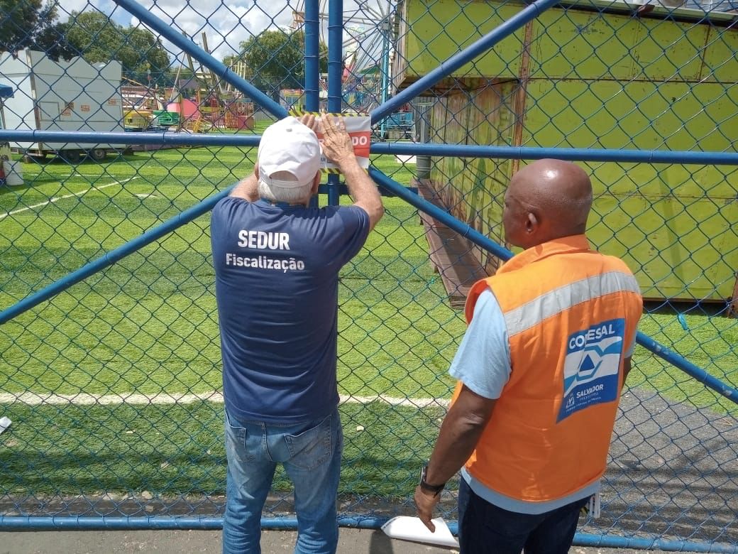 Sedur interdita parque de diversão instalado no Campo da Pronaica