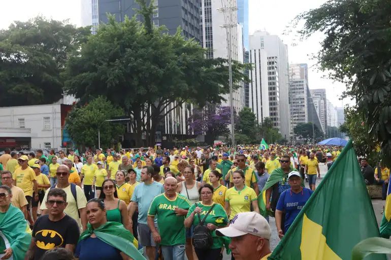 Chanceler de Israel agradece após apoio em ato na Avenida Paulista