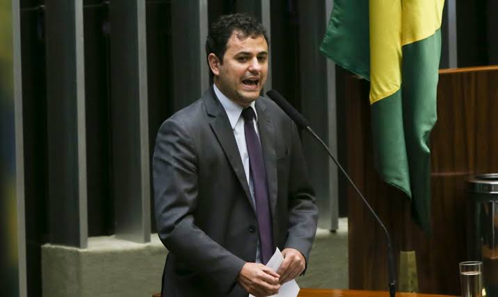 PL propõe cassação de psolista após briga com militante do MBL