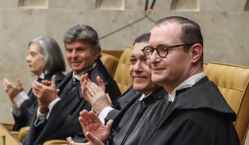 Ministros do STF fizeram 22 viagens internacionais no último ano