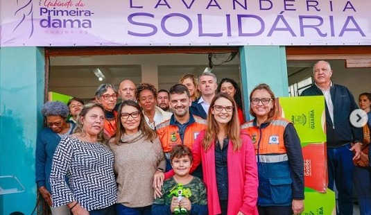 Janja inaugura lavanderia para famílias atingidas por enchente em Guaíba