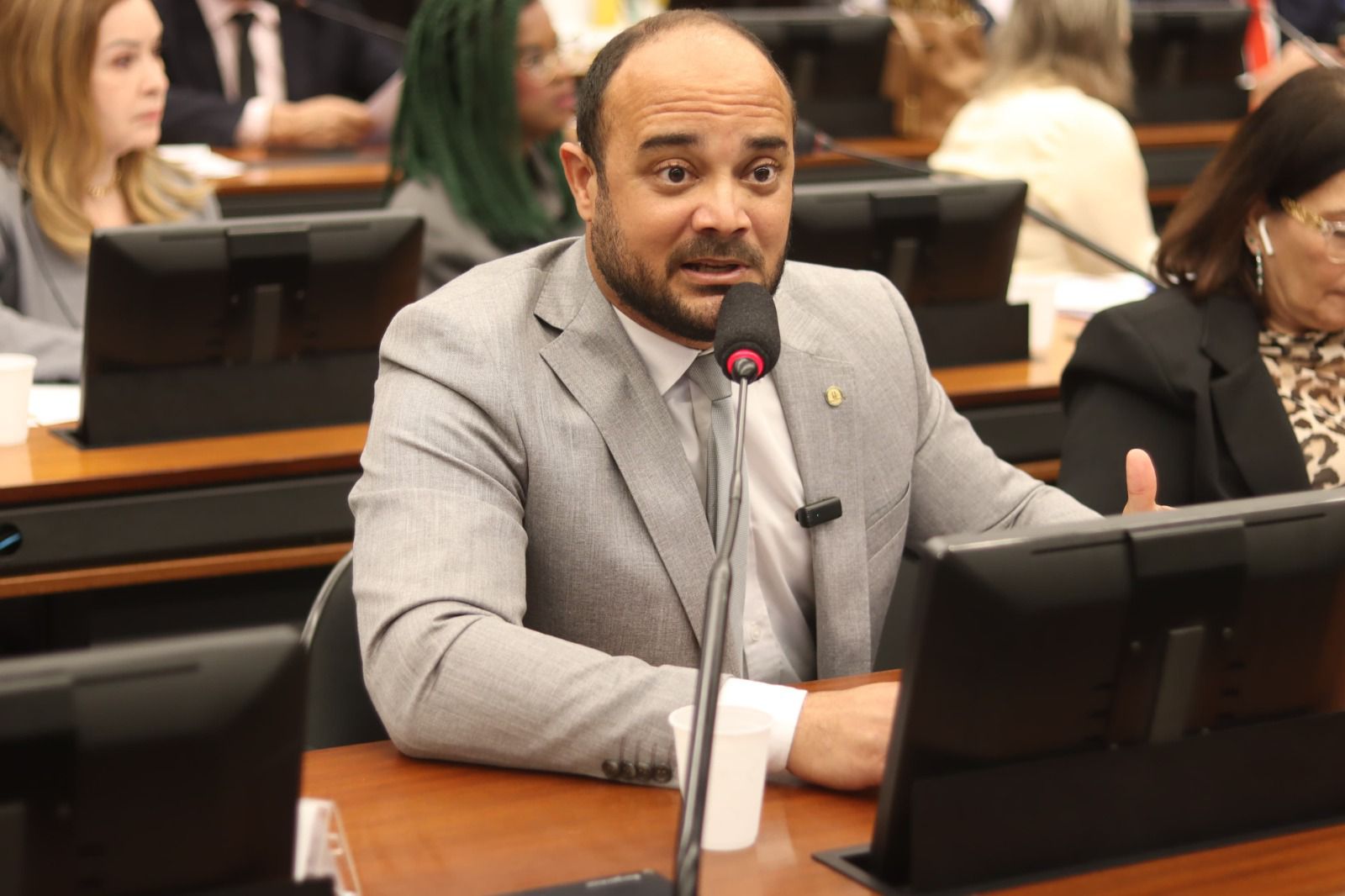 Bolsonarista e baiano, Capitão Alden disputa categoria ‘melhor deputado’ do prêmio Congresso em Foco