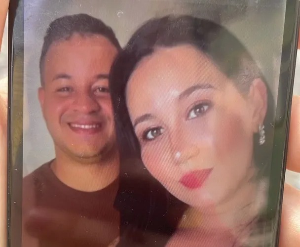 Mulher é encontrada morta com suspeita de assassinato em Salvador; PM é principal suspeito