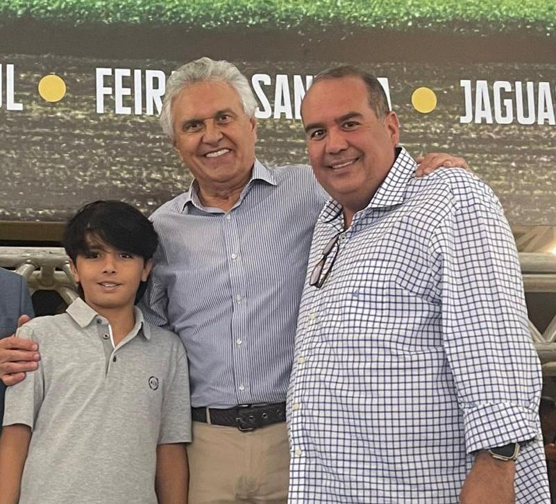 AL-BA aprova proposta de Sandro Régis que concede Comenda 2 de Julho ao governador de Goiás, Ronaldo Caiado
