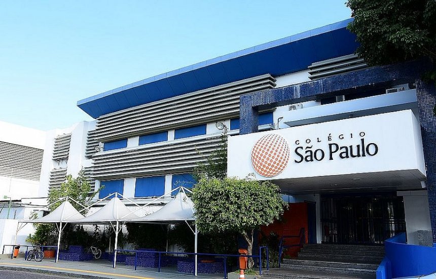 Pais denunciam venda casada em escolas particulares em Salvador