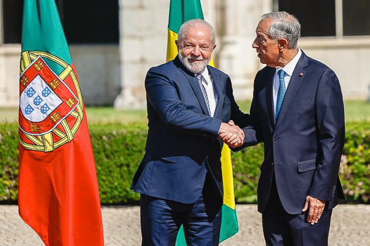 Presidente de Portugal inicia visita oficial ao Brasil