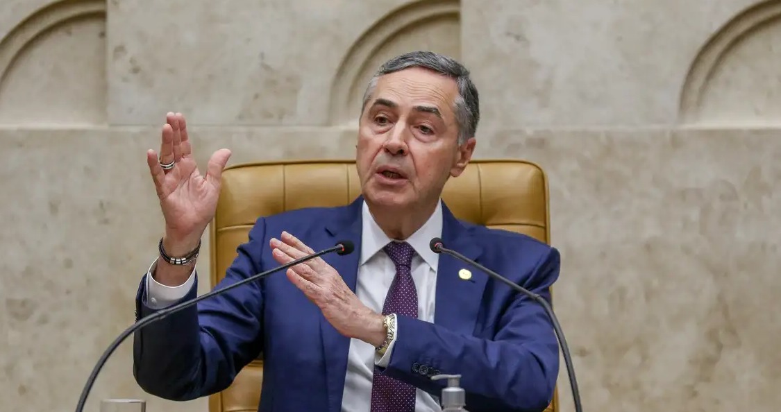 Barroso defende semipresidencialismo e voto distrital misto em evento em SP