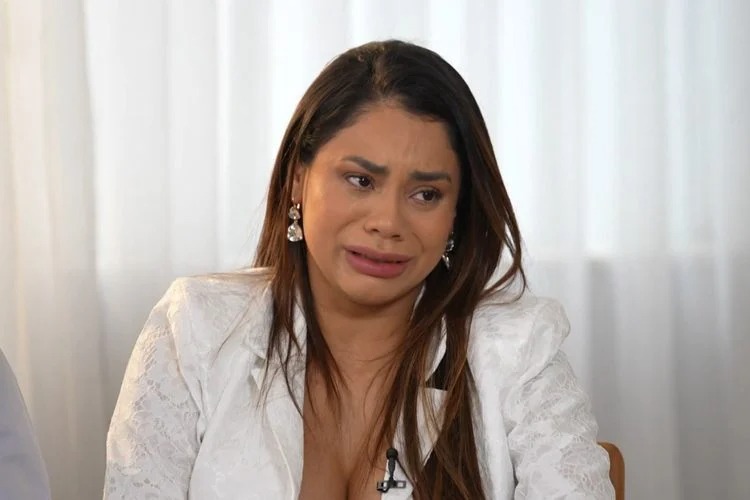 Lexa relata drama da perda da filha: 'Beirei a morte tentando salvá-la'