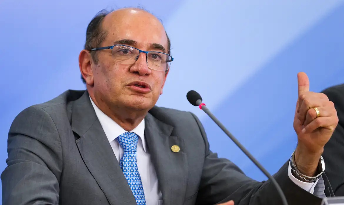 Gilmar Mendes afirma que denúncia contra Bolsonaro é mais grave que o Mensalão  