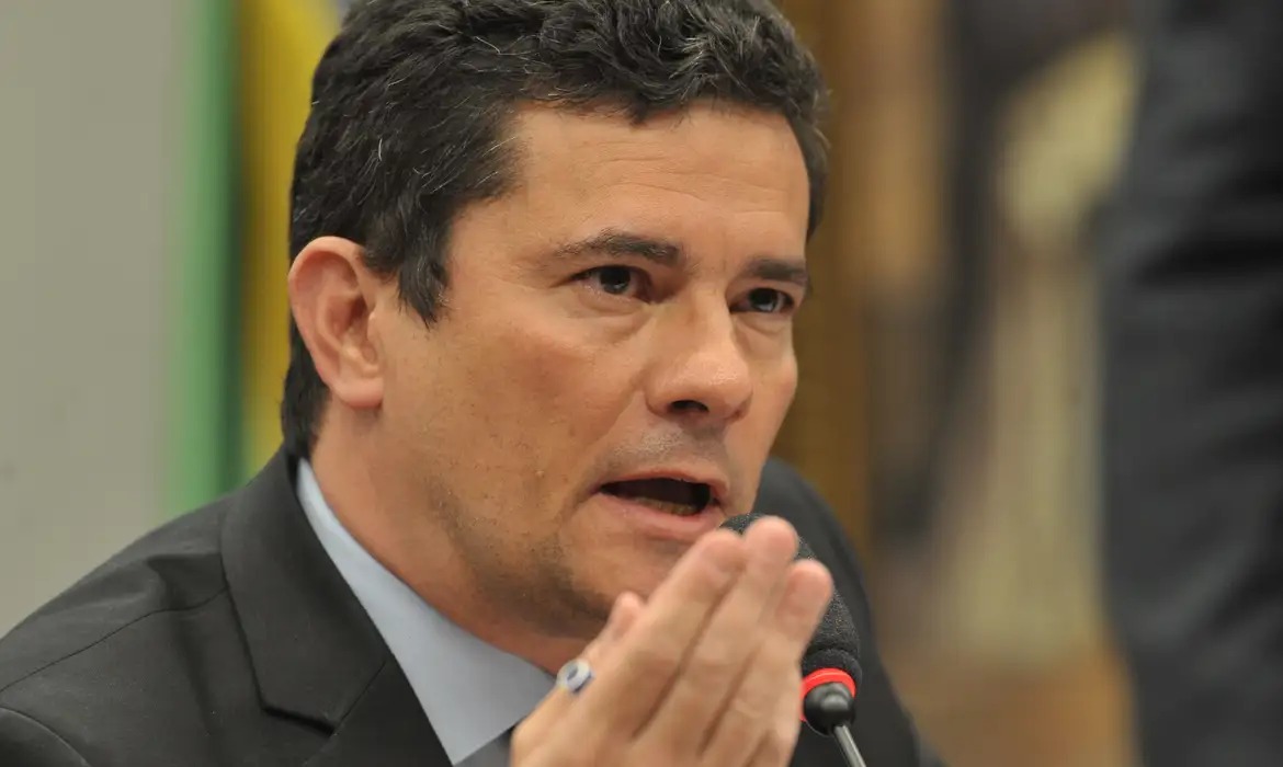 Moro defende união da direita e critica Lula no lançamento da pré-candidatura de Caiado