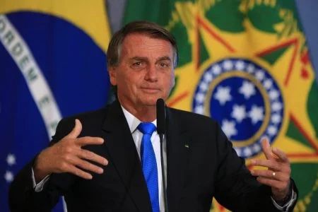 Bolsonaro critica Malafaia e defende Hugo Motta: “Não é possível resolver as coisas na base da pancada”