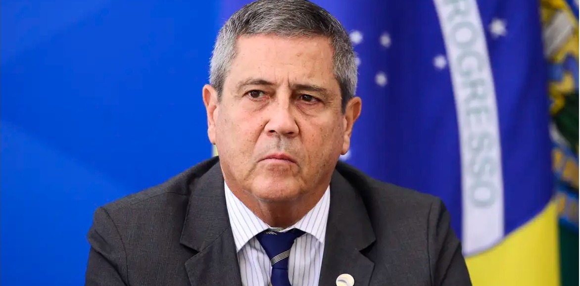 Mourão e Damares vão visitar Braga Netto na prisão nesta quinta (17)