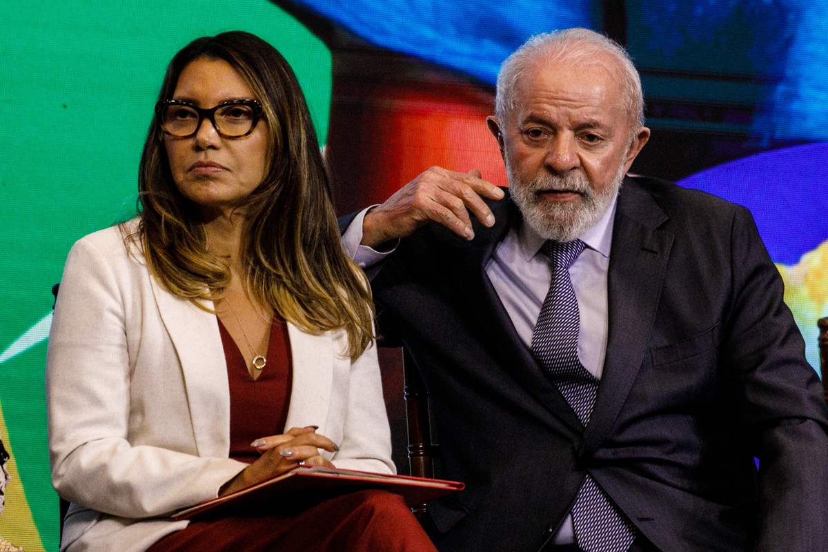 Lula perde um milhão de seguidores em meio a crises e polêmicas com Janja