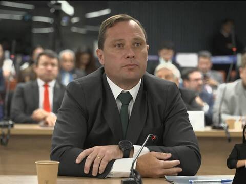 Mauro Cid revela que Bolsonaro revisou minuta golpista com foco na prisão de Alexandre de Moraes
