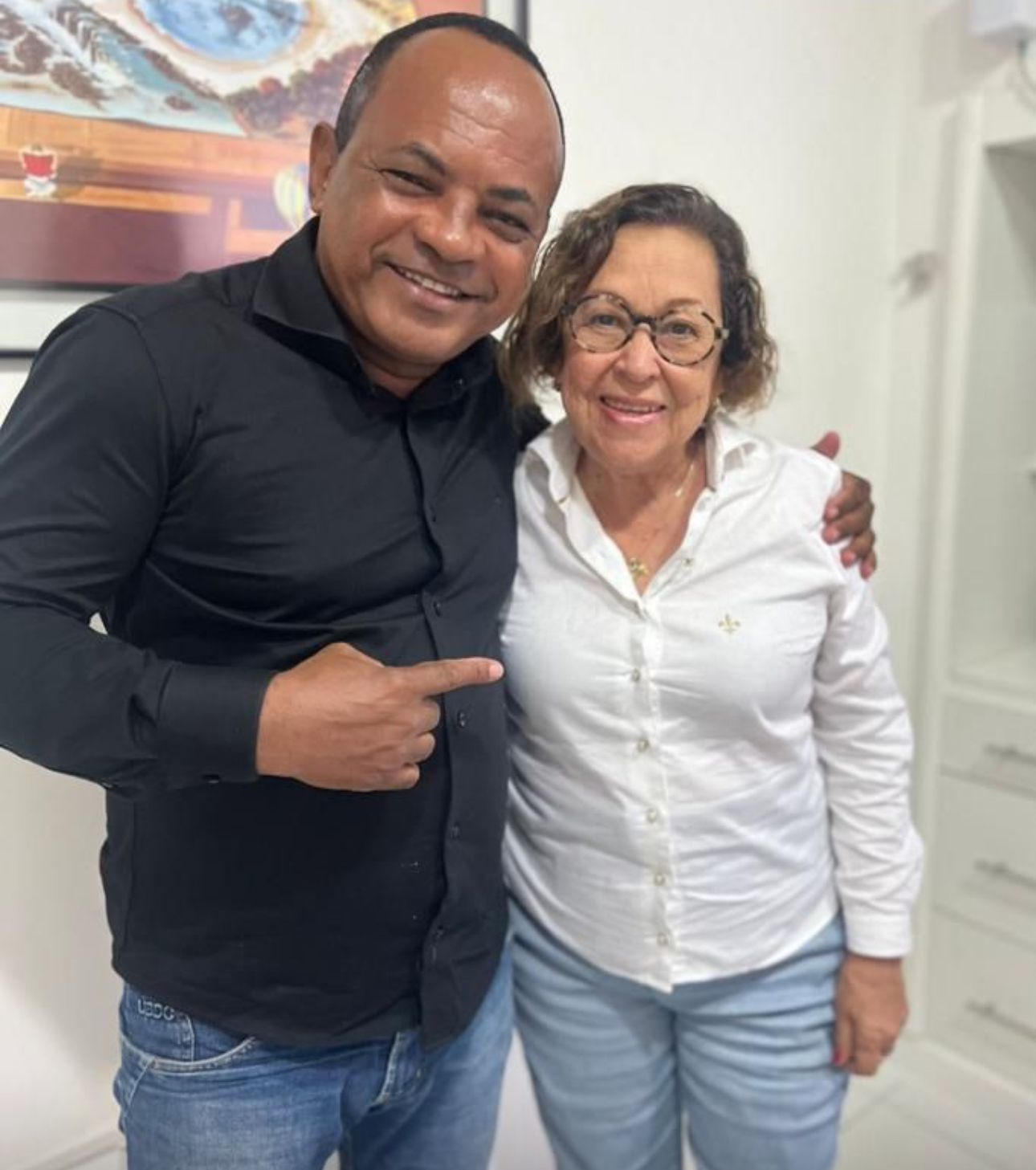 Cota de gênero em Lauro de Freitas: acusações de fraude e contradições políticas