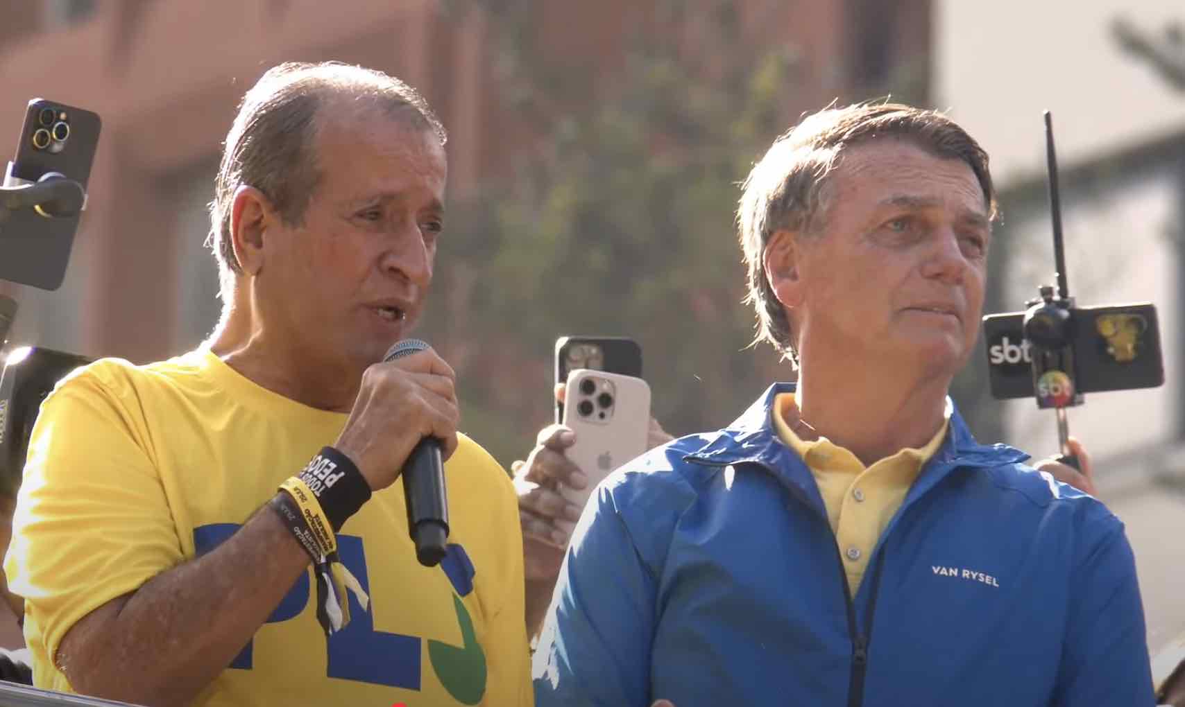 Manifestação em defesa de Jair Bolsonaro na Avenida Paulista reúne público reduzido
