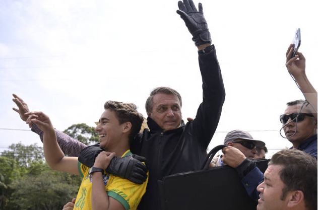 Michelle e Nikolas superam Bolsonaro em engajamento nas redes sociais