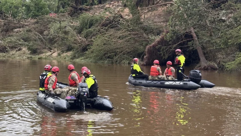 Enchentes no Texas deixam 82 mortos e 41 desaparecidos