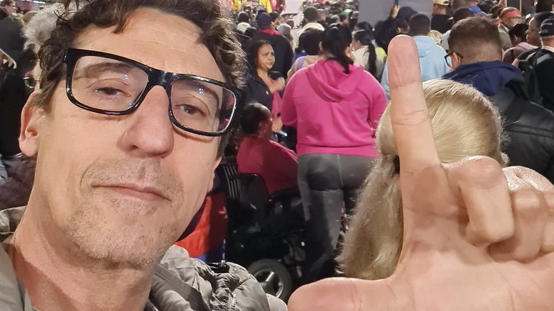 Protesto na Paulista repudia Trump e Bolsonaro