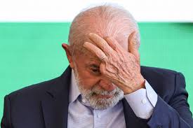 Lula regulamenta Lei da Reciprocidade em resposta a tarifas de Trump
