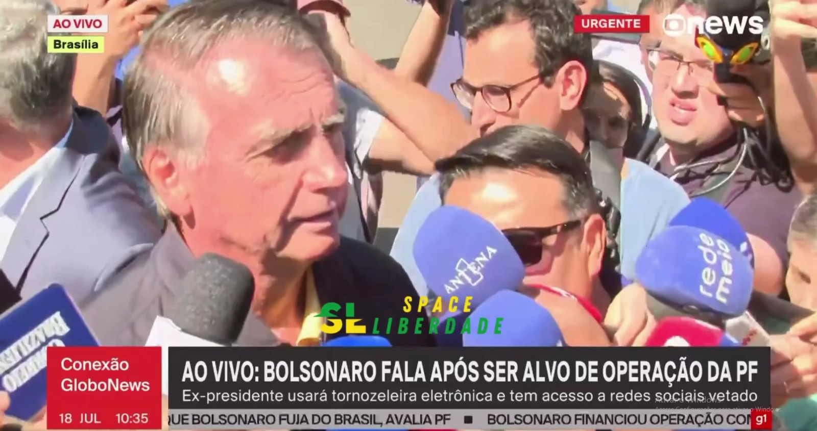 Bolsonaro nega intenção de deixar o Brasil e denuncia tentativa de humilhação