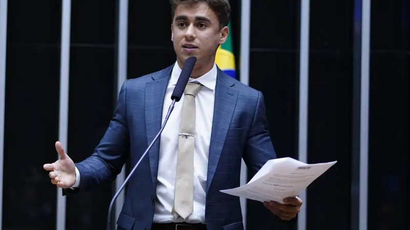Nikolas Ferreira questiona decisão de Alexandre de Moraes sobre prisão de Jair Bolsonaro