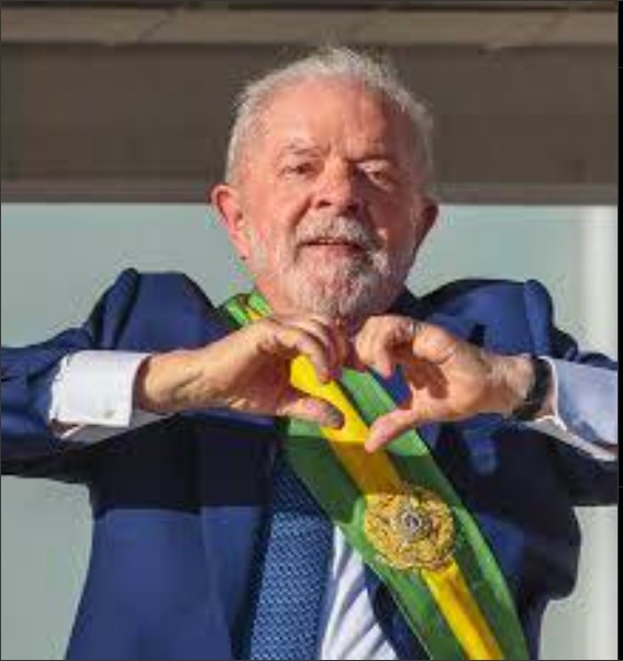 Lula promete intensificar agenda esquerdista e socialista