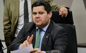 Davi Alcolumbre rejeita pautar impeachment de Alexandre de Moraes