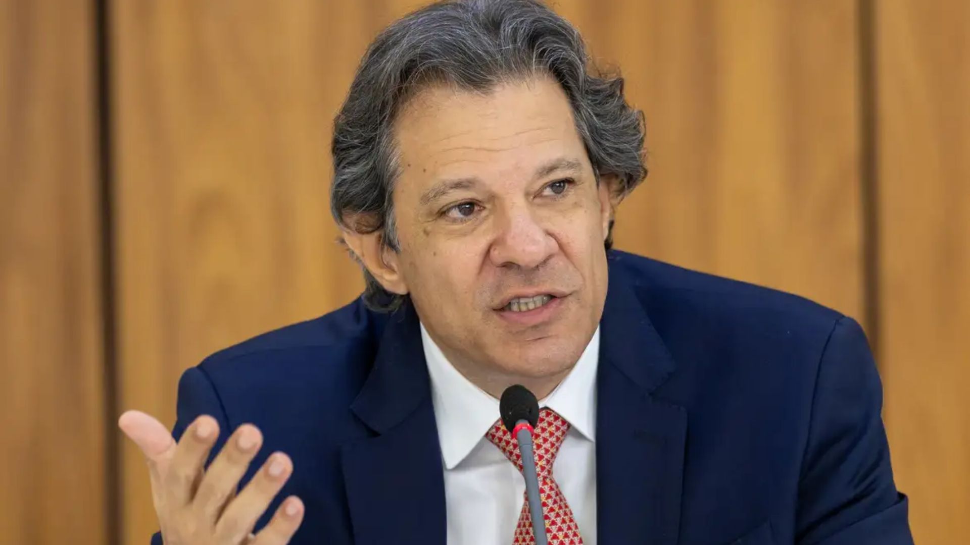 Haddad defende fim do tarifaço e vê possibilidade de acordo com os EUA