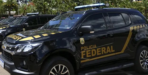 Operação da Polícia Federal apreende materiais em Salvador