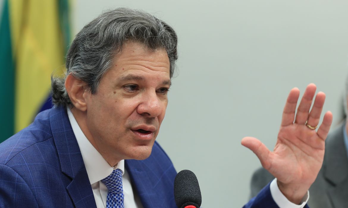 Haddad planeja debates sobre tarifas em agenda nos EUA