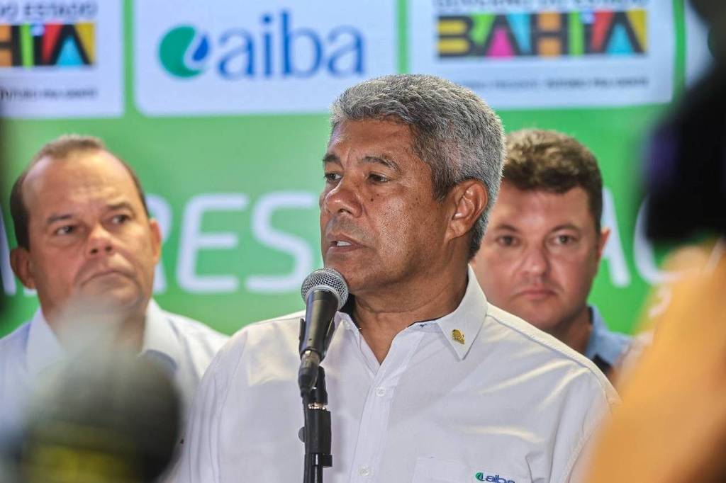 Prefeitos aliados pressionam governo Jerônimo Rodrigues por avanço em projetos anunciados no interior